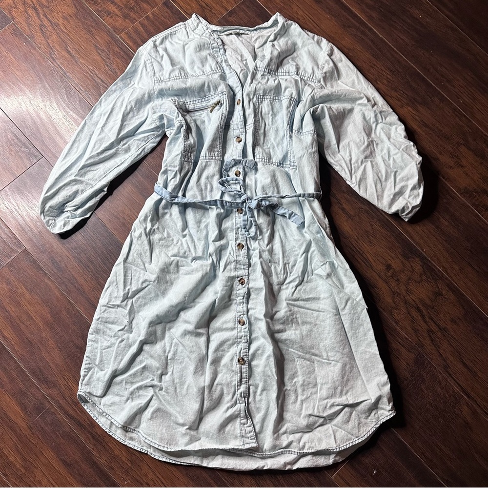 Speed Control Light Blue Waist Tie Chambray Button Down Dress